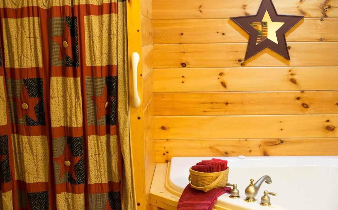 Blessing Lodge By Amish Country Lodging Берлін Екстер'єр фото